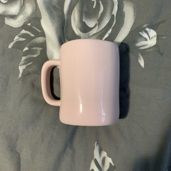 🤍💞Rae Dunn “Hot Chick” light pink mug💞🤍 - Picture 2 of 4